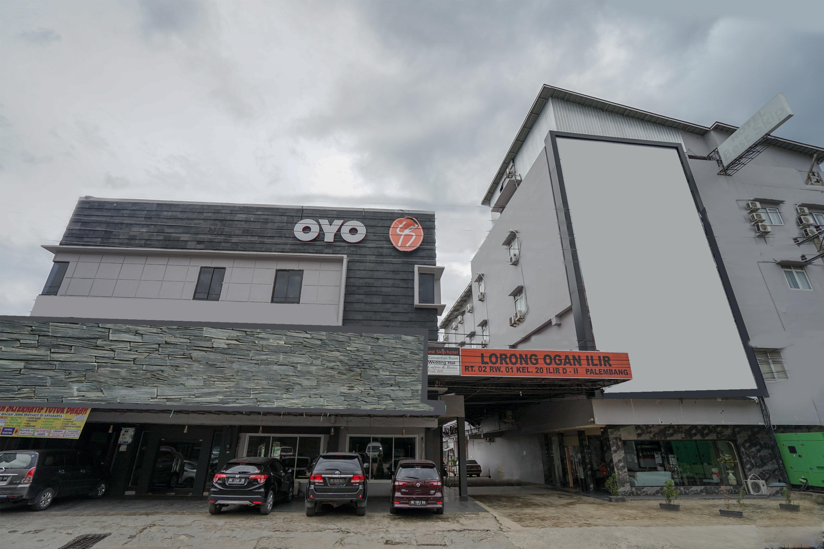 Urbanview Hotel Best Skip Palembang Exterior photo